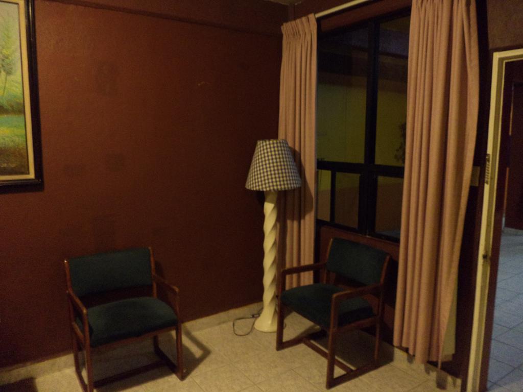 Hotel Villas de Santiago Inn Tijuana Habitación foto